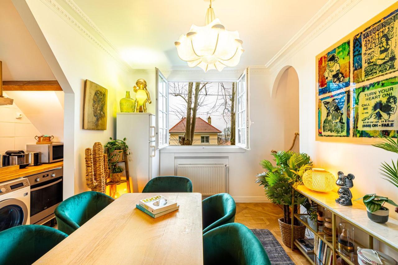 Art & Curiosity Cabinet Style Appartement With Paris View, Villa Des Ammonites 뫼동 외부 사진