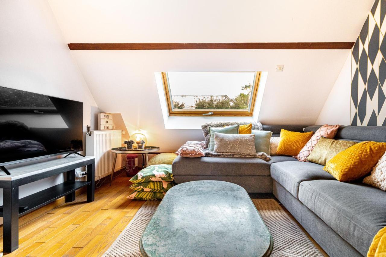 Art & Curiosity Cabinet Style Appartement With Paris View, Villa Des Ammonites 뫼동 외부 사진